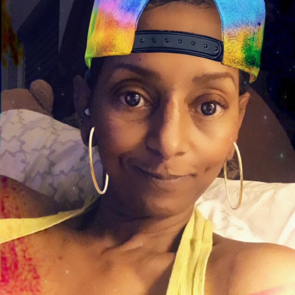 Meet your Posher, Denise